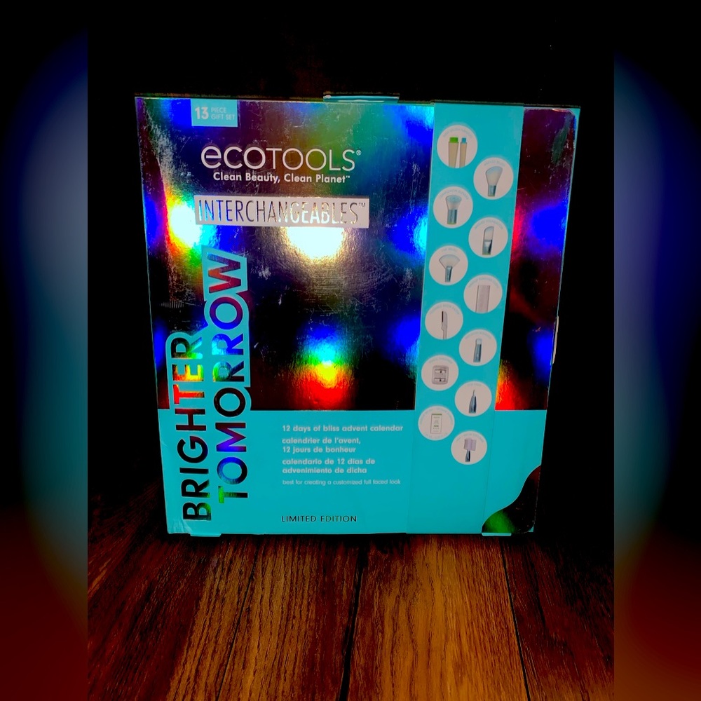 NEW EcoTools Interchangeable 12 days of Bliss Advent Calendar.